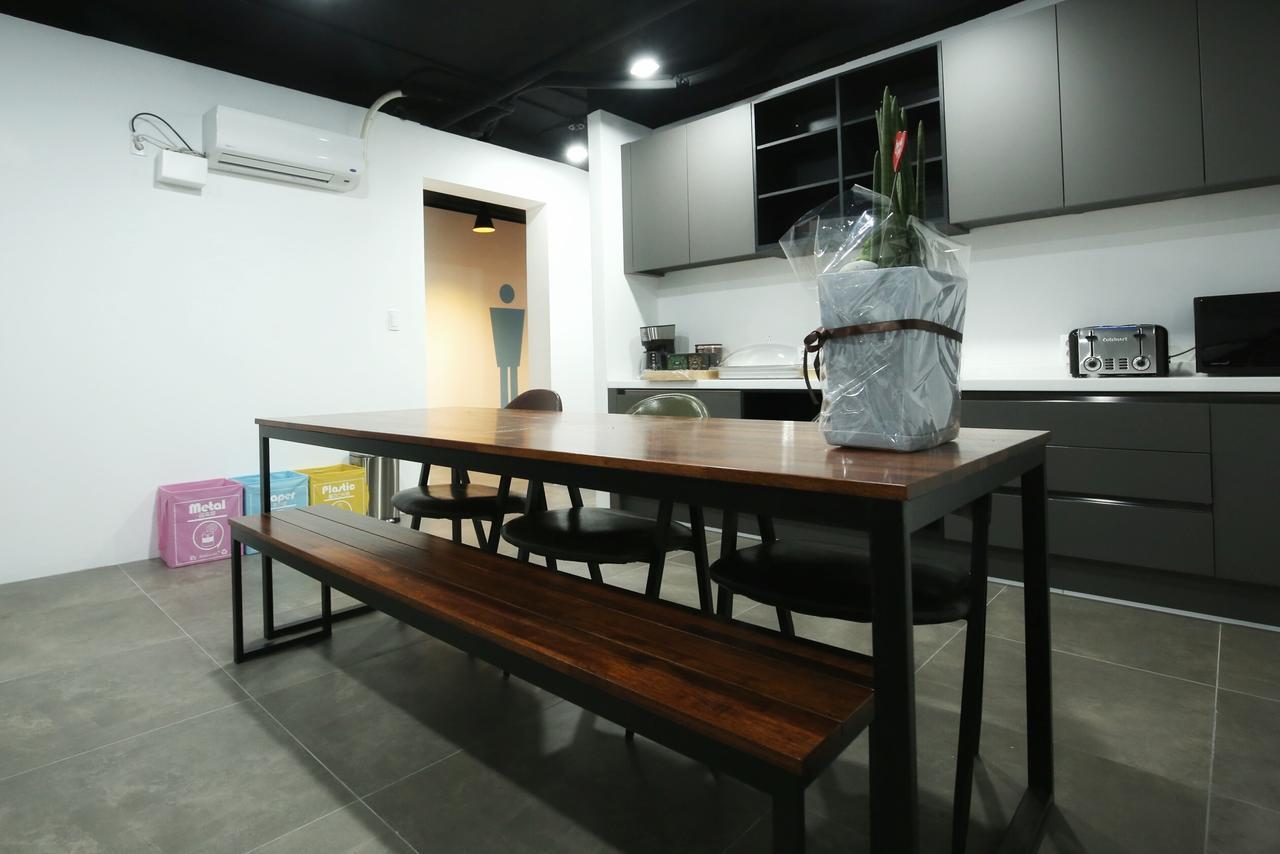 Stayan Guesthouse And Bnb Busan Eksteriør bilde