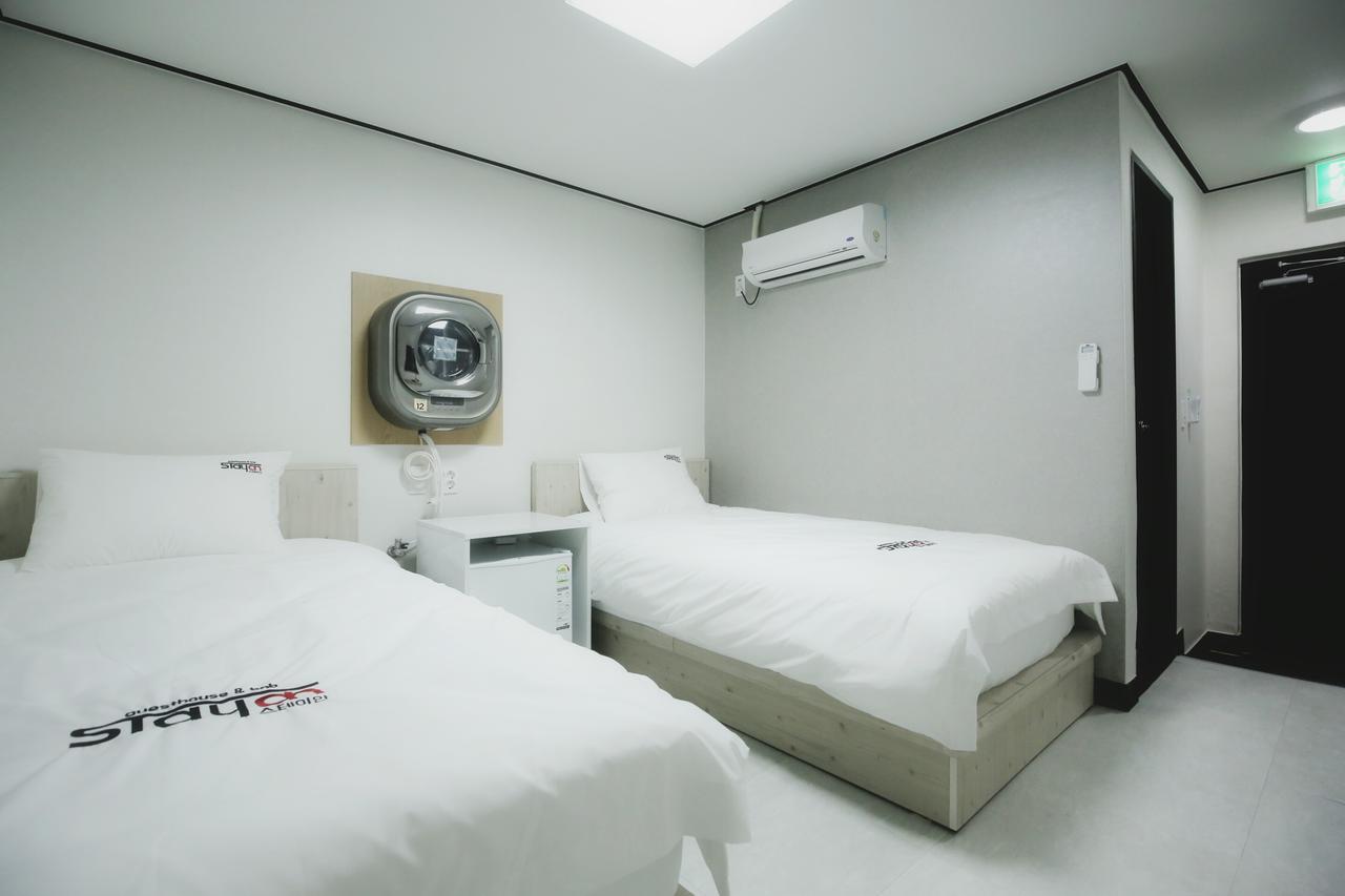 Stayan Guesthouse And Bnb Busan Eksteriør bilde